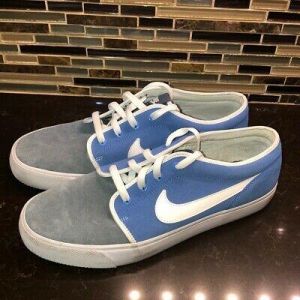 Nike gray blue suede skate shoes sneakers